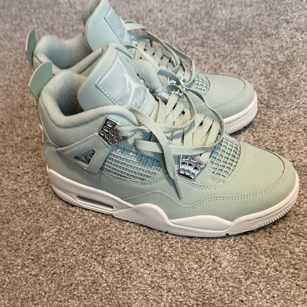 Wmns Air Jordan 4 Retro 'Abundance / Seafoam'